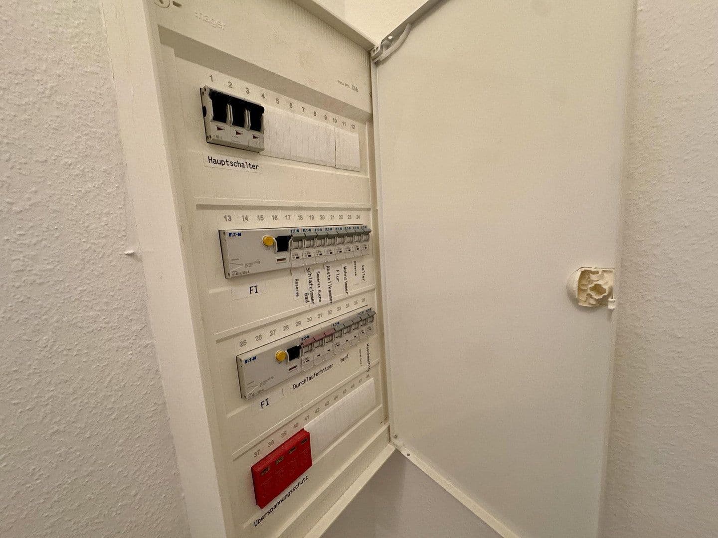 Predaj bytu 3-izbový 79 m², Köln, Severné Porýnie - Westfálsko Predaj bytu 3-izbový 79 m², Köln, Severné Porýnie - Westfálsko