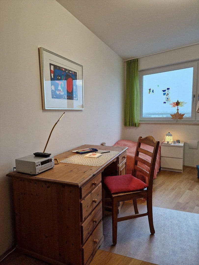 Predaj bytu 4-izbový 92 m², Landsberger Str. 1b, Germering, Bavorsko Predaj bytu 4-izbový 92 m², Landsberger Str. 1b, Germering, Bavorsko