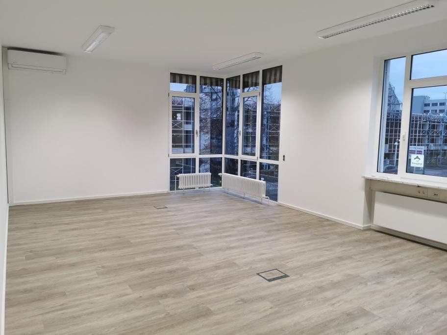 Prenájom kancelárie 875 m², Rößlerstraße 94-96, Darmstadt, Hesensko Prenájom kancelárie 875 m², Rößlerstraße 94-96, Darmstadt, Hesensko