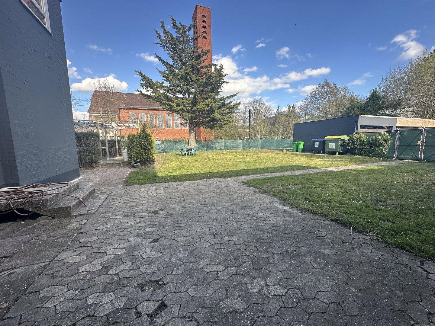 Predaj domu 73 m², pozemek 785 m², Hannover, Dolné Sasko Predaj domu 73 m², pozemek 785 m², Hannover, Dolné Sasko
