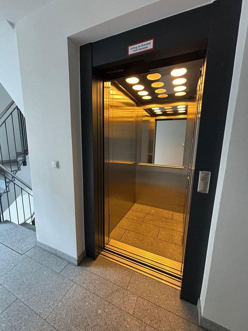 Predaj bytu 2-izbový 53 m², München, Bavorsko Predaj bytu 2-izbový 53 m², München, Bavorsko