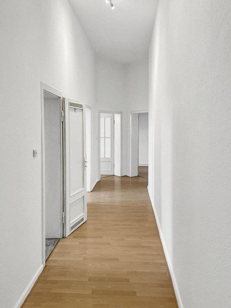 Prenájom bytu 3-izbový 74 m², Kommandanturstraße 10, Hannover, Dolné Sasko Prenájom bytu 3-izbový 74 m², Kommandanturstraße 10, Hannover, Dolné Sasko