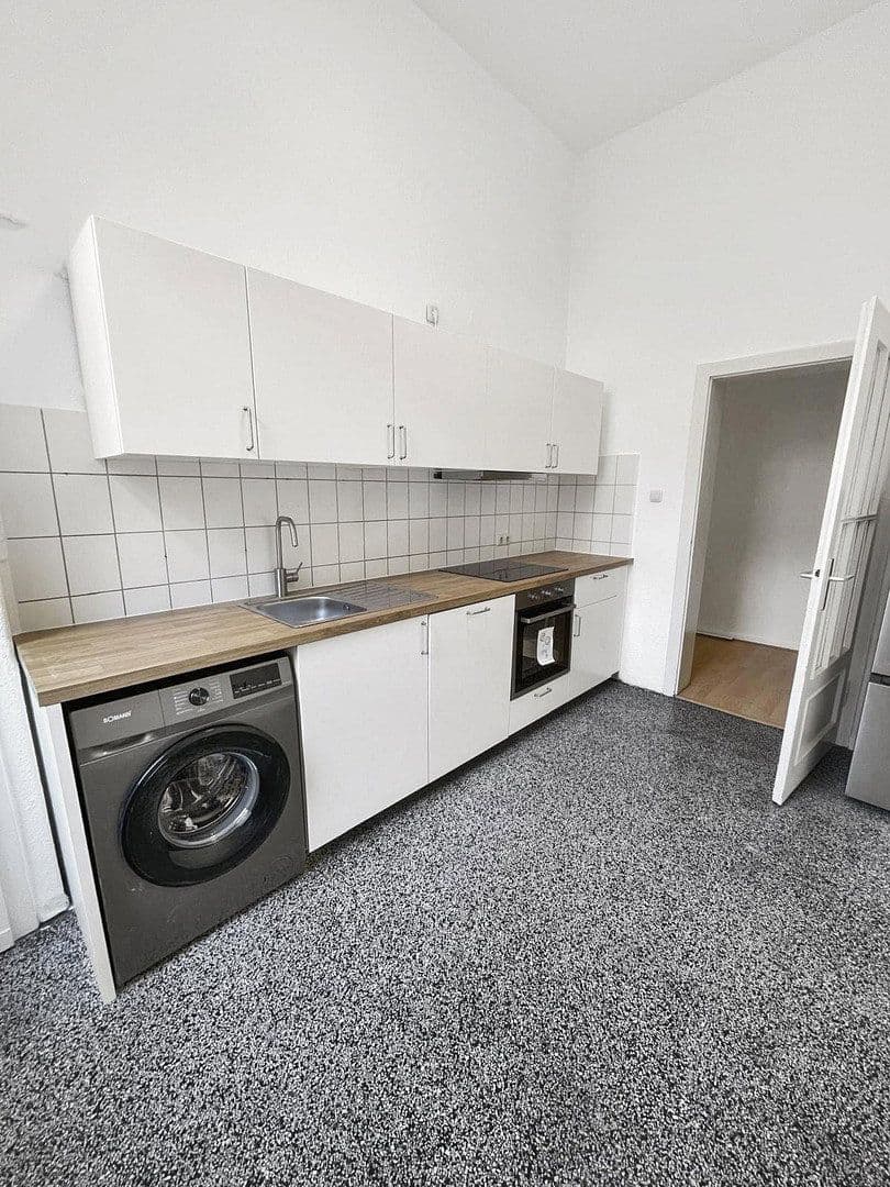 Prenájom bytu 3-izbový 74 m², Kommandanturstraße 10, Hannover, Dolné Sasko Prenájom bytu 3-izbový 74 m², Kommandanturstraße 10, Hannover, Dolné Sasko