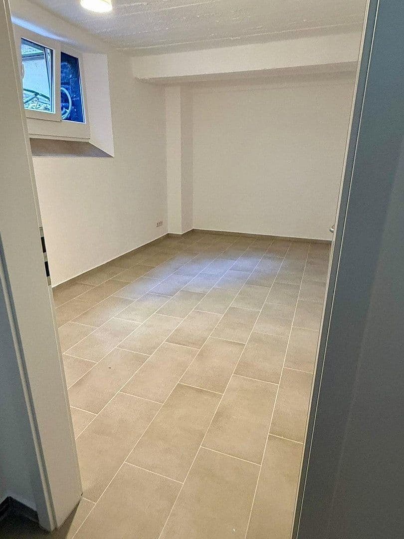 Prenájom bytu 2-izbový 54 m², Mainz, Porýnie-Falcko Prenájom bytu 2-izbový 54 m², Mainz, Porýnie-Falcko