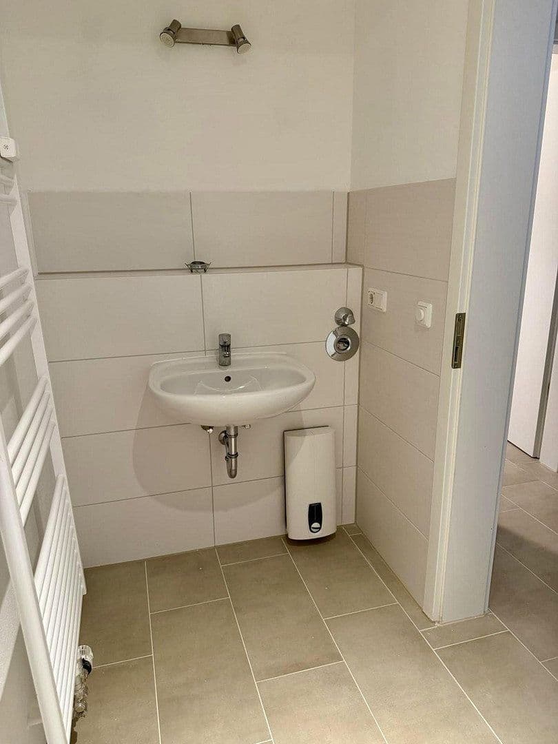 Prenájom bytu 2-izbový 54 m², Mainz, Porýnie-Falcko Prenájom bytu 2-izbový 54 m², Mainz, Porýnie-Falcko