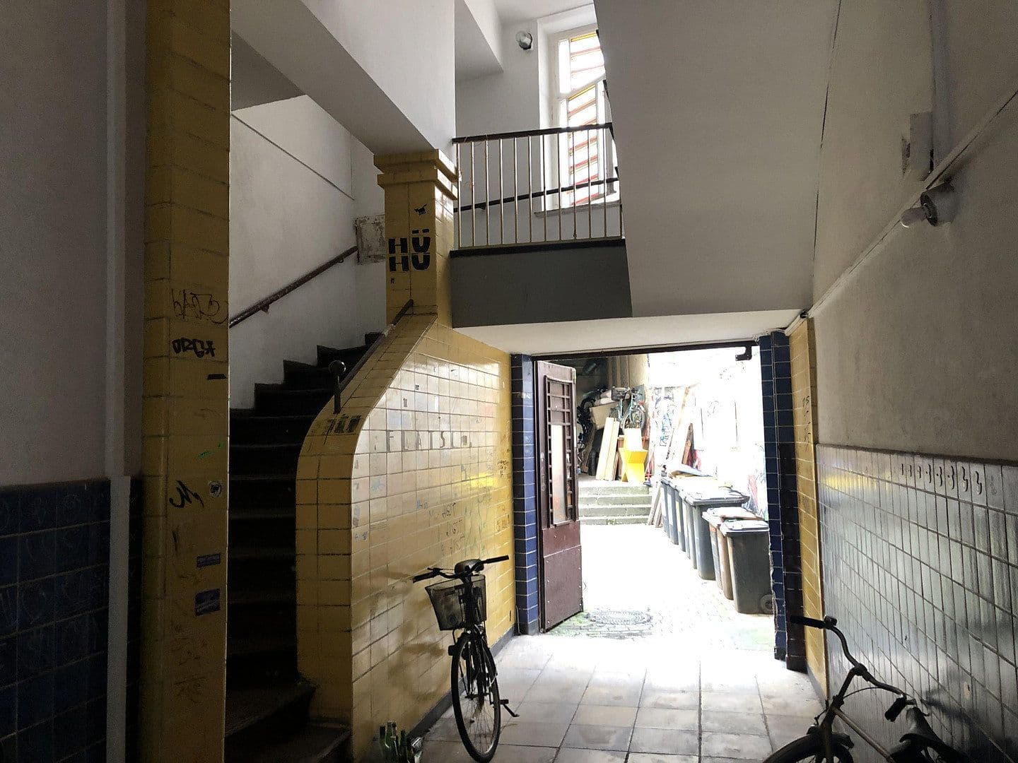 Predaj domu 1.100 m², pozemek 500 m², Schmeerstraße 3, Halle, Sasko-Anhaltsko Predaj domu 1.100 m², pozemek 500 m², Schmeerstraße 3, Halle, Sasko-Anhaltsko