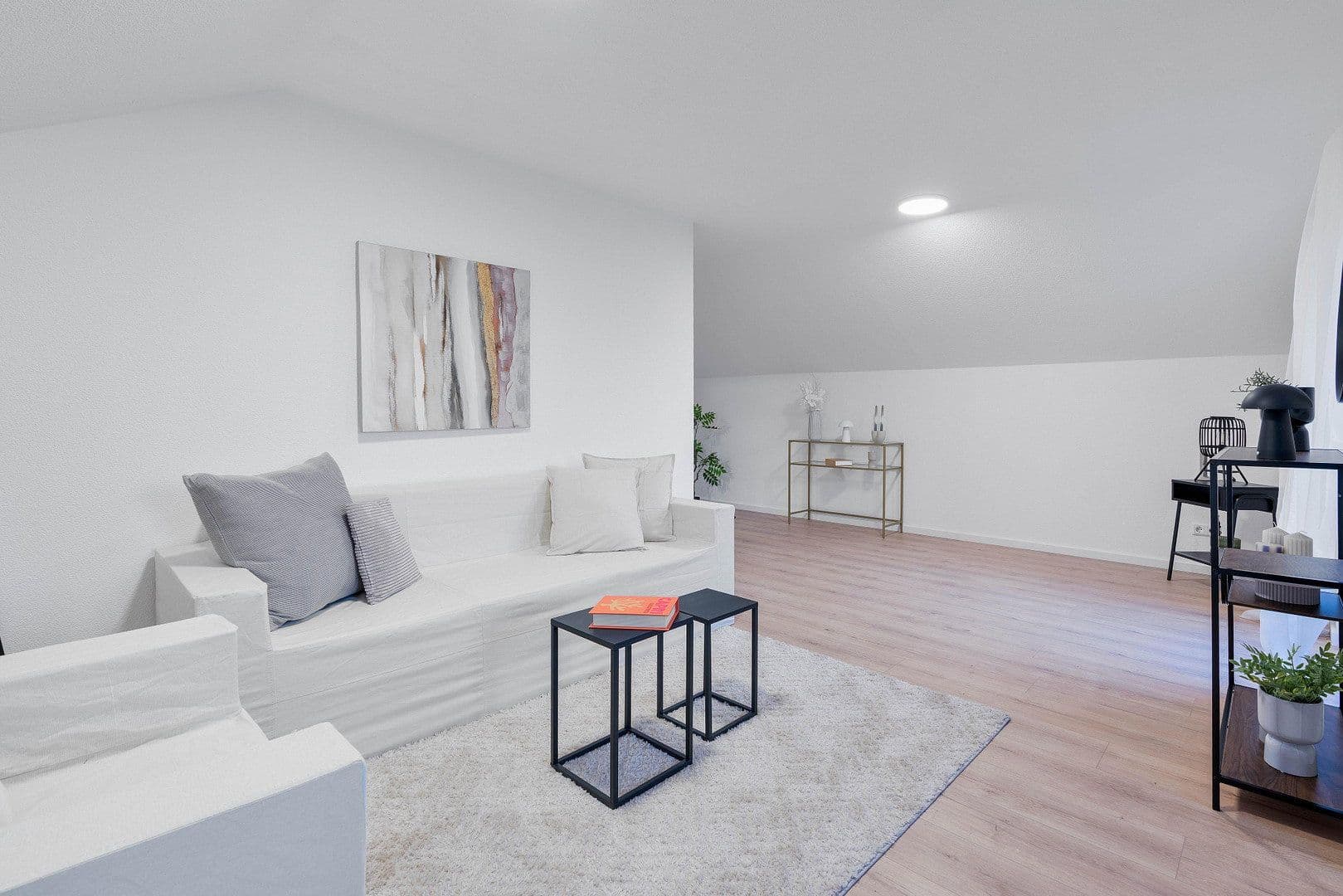 Predaj bytu 3-izbový 74 m², Ulm, Bádensko-Wurttembersko Predaj bytu 3-izbový 74 m², Ulm, Bádensko-Wurttembersko