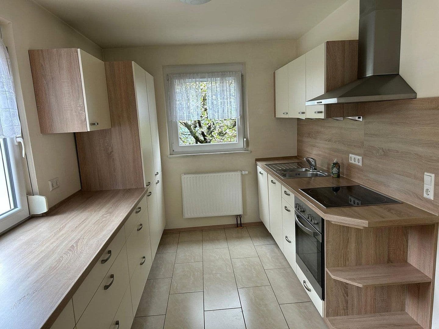 Predaj domu 145 m², pozemek 350 m², Robert-Koch-Weg 6, Böblingen, Bádensko-Wurttembersko Predaj domu 145 m², pozemek 350 m², Robert-Koch-Weg 6, Böblingen, Bádensko-Wurttembersko