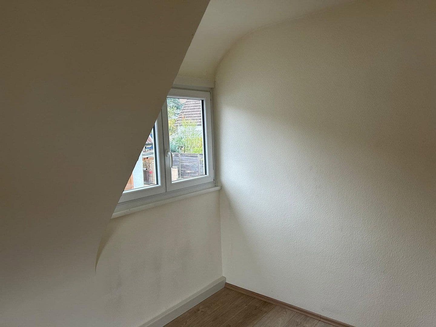 Predaj domu 145 m², pozemek 350 m², Robert-Koch-Weg 6, Böblingen, Bádensko-Wurttembersko Predaj domu 145 m², pozemek 350 m², Robert-Koch-Weg 6, Böblingen, Bádensko-Wurttembersko