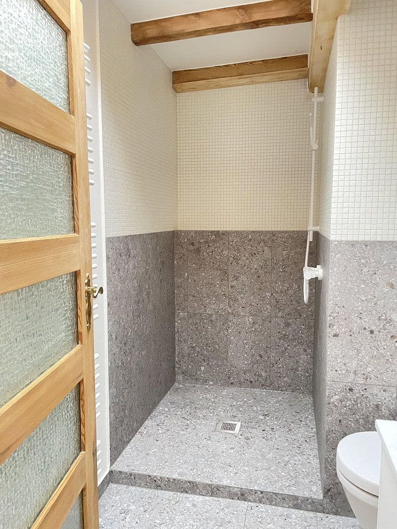 Predaj domu 120 m², pozemek 165 m², Hochsitzweg 115, Berlin, Berlín Predaj domu 120 m², pozemek 165 m², Hochsitzweg 115, Berlin, Berlín