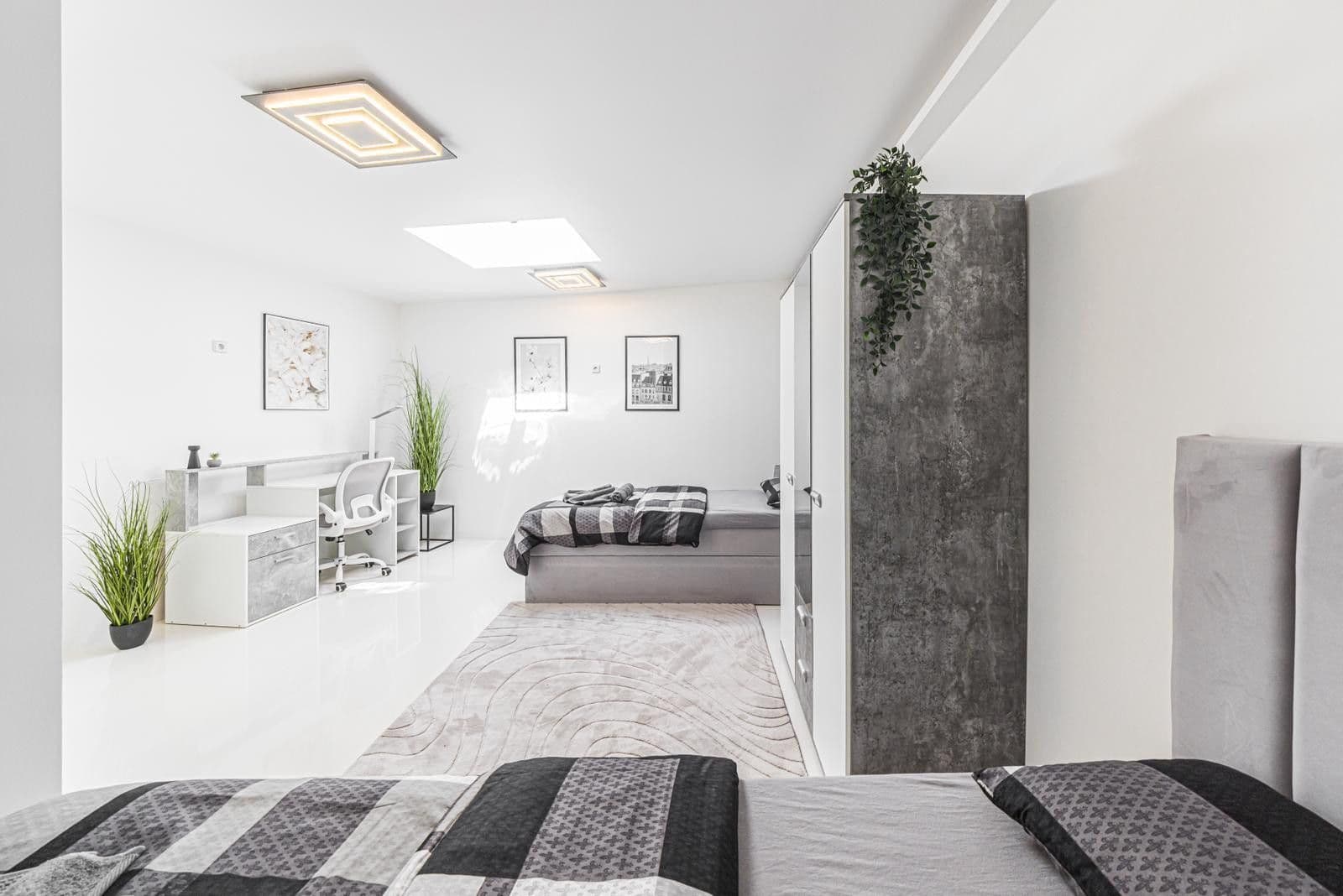 Predaj domu 1.560 m², pozemek 1.070 m², Landsberger Straße 65, Halle, Sasko-Anhaltsko Predaj domu 1.560 m², pozemek 1.070 m², Landsberger Straße 65, Halle, Sasko-Anhaltsko