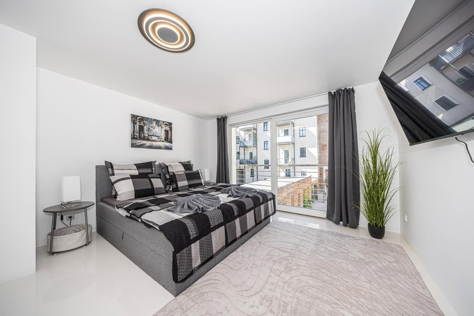 Predaj domu 1.560 m², pozemek 1.070 m², Landsberger Straße 65, Halle, Sasko-Anhaltsko Predaj domu 1.560 m², pozemek 1.070 m², Landsberger Straße 65, Halle, Sasko-Anhaltsko