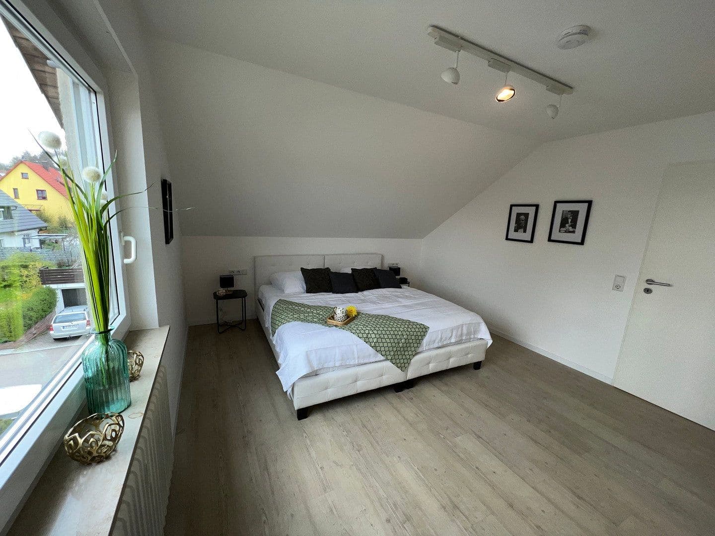 Prenájom bytu 2-izbový 57 m², Uhlandstr. 3, Großbettlingen, Bádensko-Wurttembersko Prenájom bytu 2-izbový 57 m², Uhlandstr. 3, Großbettlingen, Bádensko-Wurttembersko