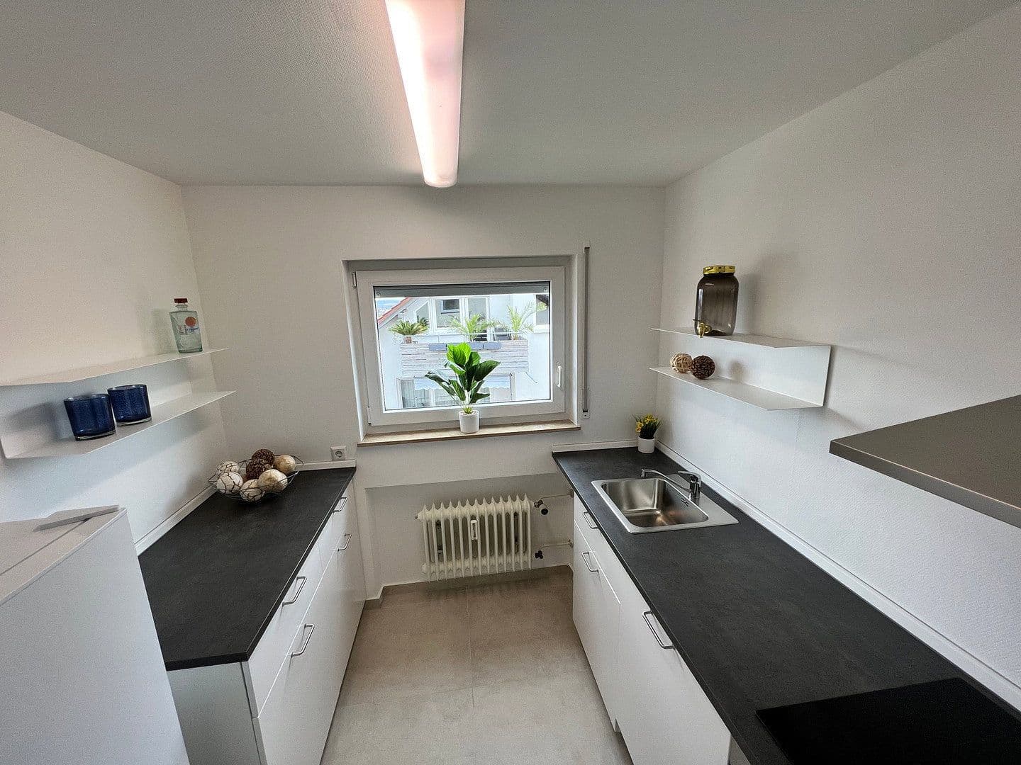 Prenájom bytu 2-izbový 57 m², Uhlandstr. 3, Großbettlingen, Bádensko-Wurttembersko Prenájom bytu 2-izbový 57 m², Uhlandstr. 3, Großbettlingen, Bádensko-Wurttembersko