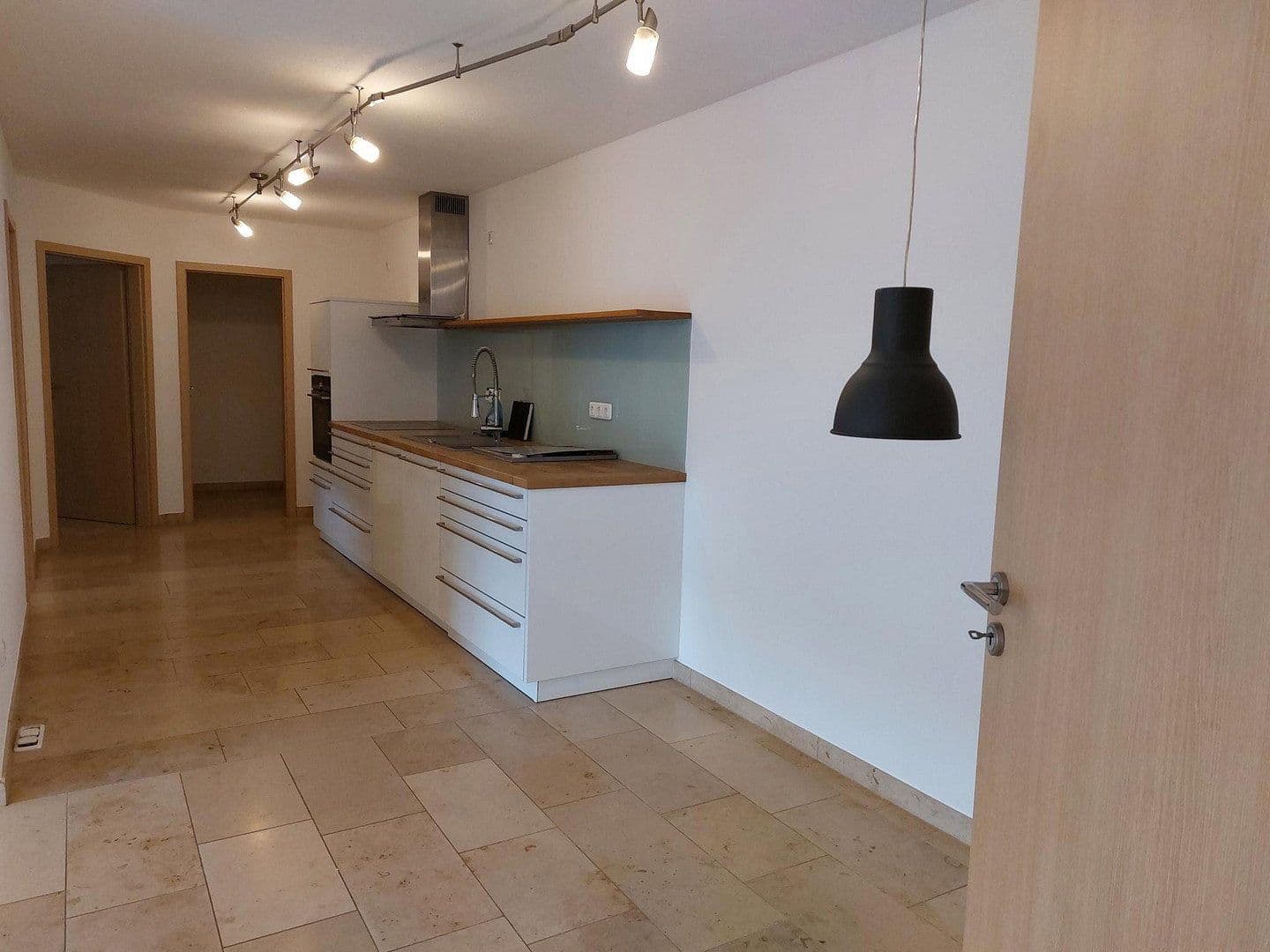 Prenájom bytu 3-izbový 74 m², Pelka 1a, Hohenkammer, Bavorsko Prenájom bytu 3-izbový 74 m², Pelka 1a, Hohenkammer, Bavorsko