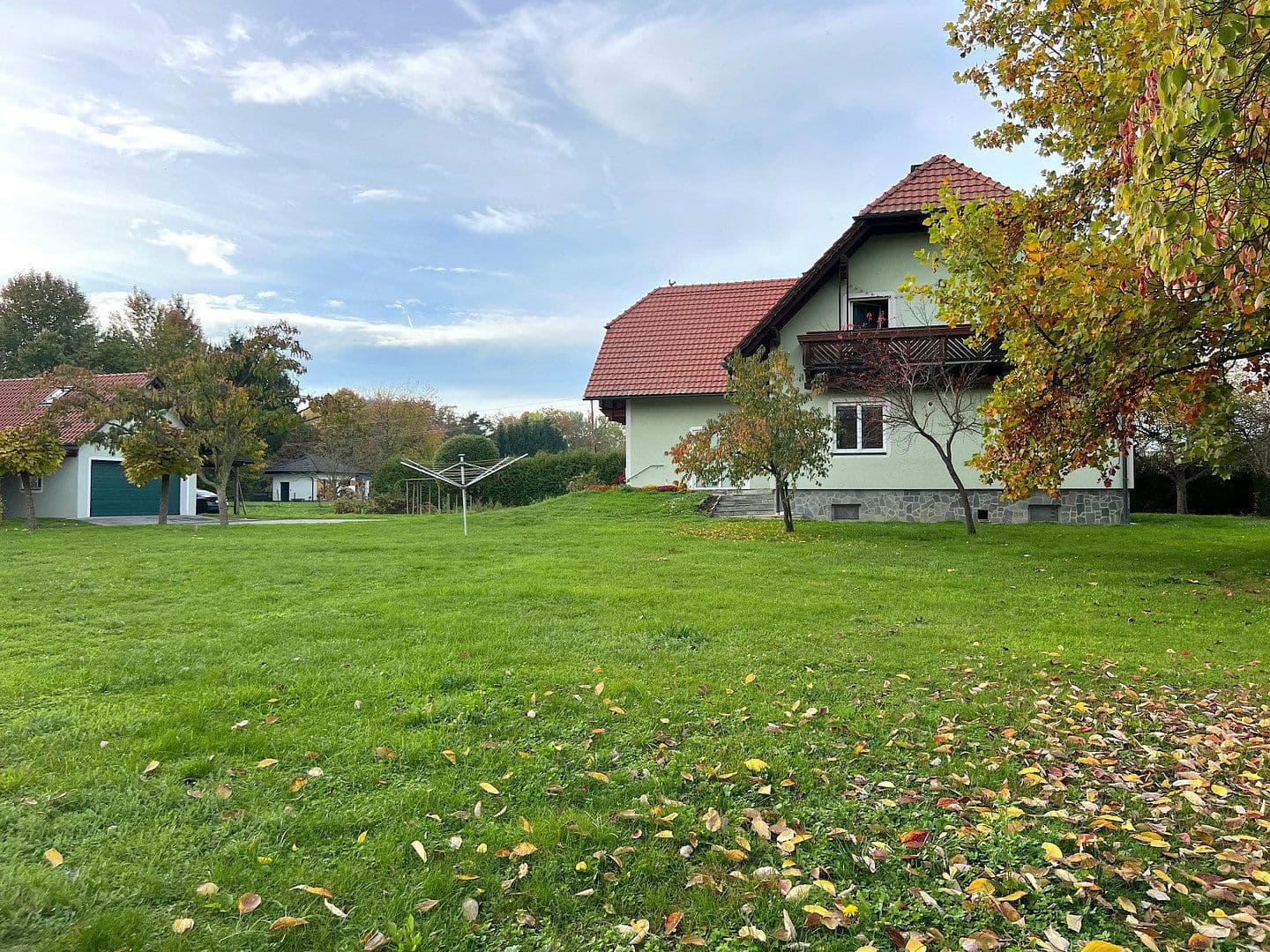 Predaj domu 314 m², pozemek 3.945 m², Lannach, Štajersko Predaj domu 314 m², pozemek 3.945 m², Lannach, Štajersko