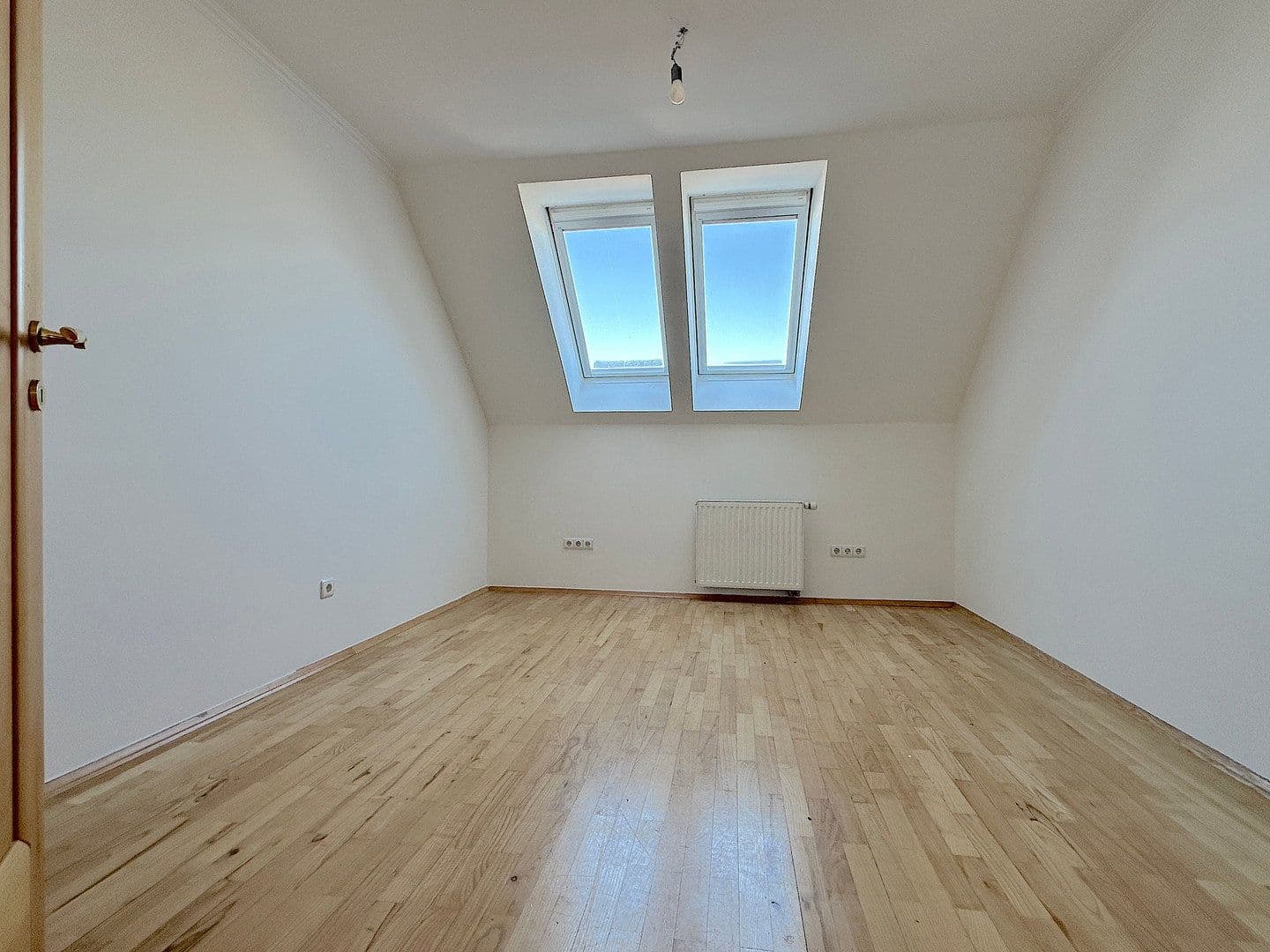 Predaj domu 314 m², pozemek 3.945 m², Lannach, Štajersko Predaj domu 314 m², pozemek 3.945 m², Lannach, Štajersko