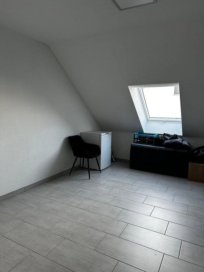 Prenájom bytu 3-izbový 90 m², Kirchberg an der Murr, Bádensko-Wurttembersko Prenájom bytu 3-izbový 90 m², Kirchberg an der Murr, Bádensko-Wurttembersko