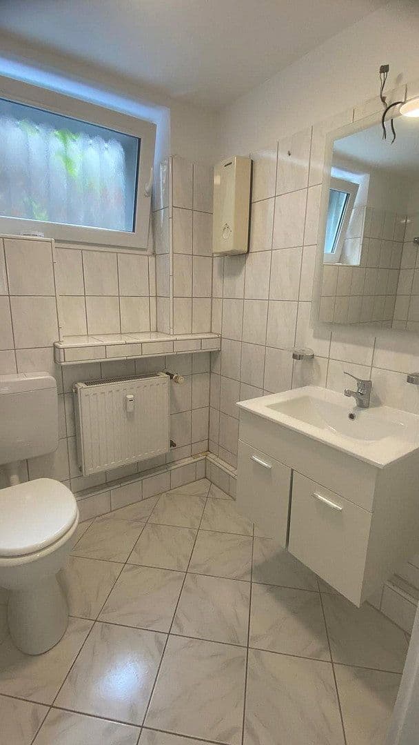 Prenájom bytu 2-izbový 78 m², Düsseldorf, Severné Porýnie - Westfálsko Prenájom bytu 2-izbový 78 m², Düsseldorf, Severné Porýnie - Westfálsko