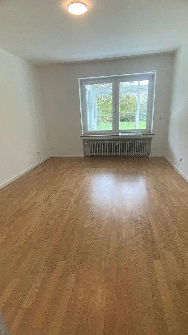 Prenájom bytu 2-izbový 78 m², Düsseldorf, Severné Porýnie - Westfálsko Prenájom bytu 2-izbový 78 m², Düsseldorf, Severné Porýnie - Westfálsko