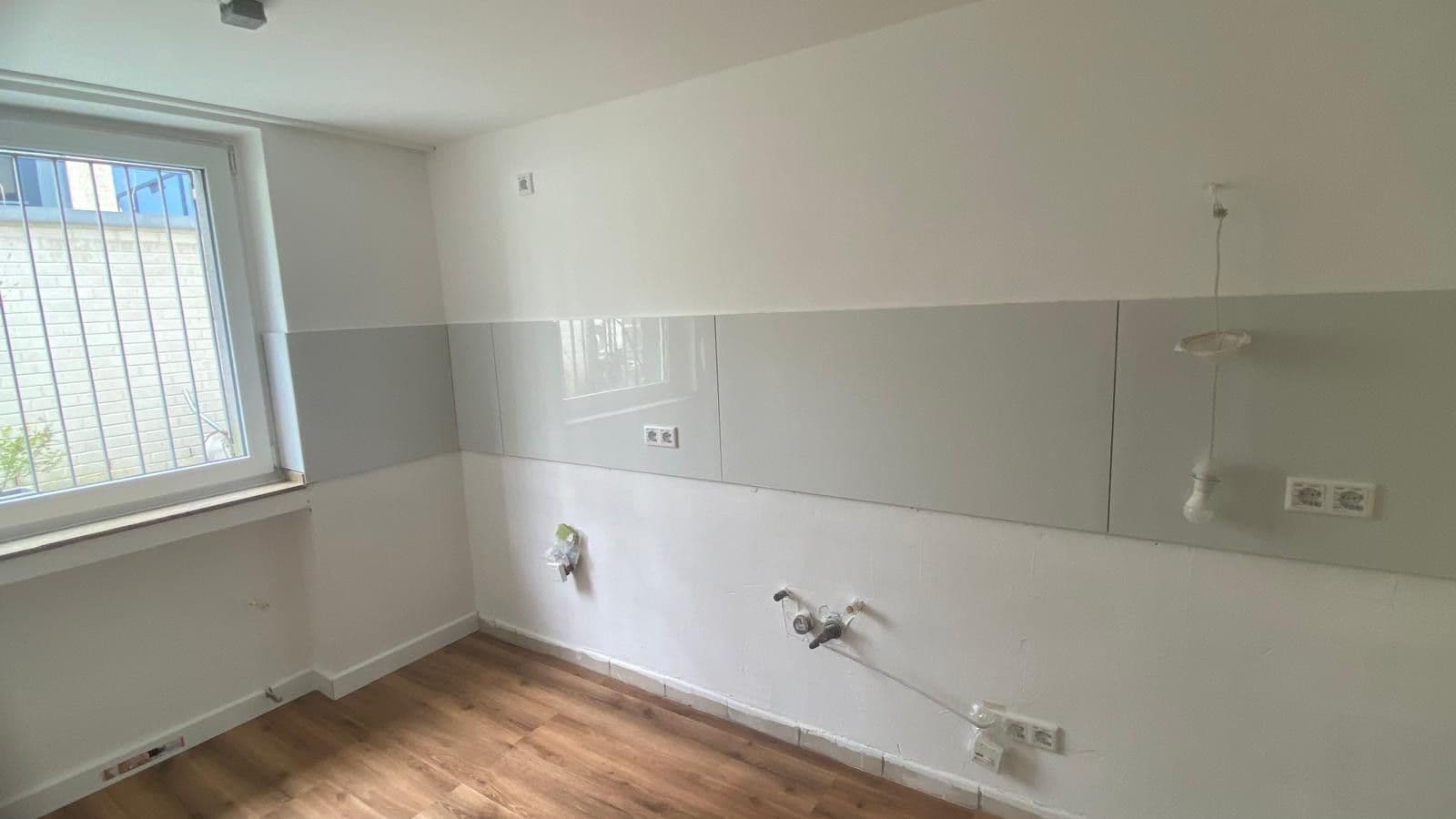 Prenájom bytu 2-izbový 78 m², Düsseldorf, Severné Porýnie - Westfálsko Prenájom bytu 2-izbový 78 m², Düsseldorf, Severné Porýnie - Westfálsko