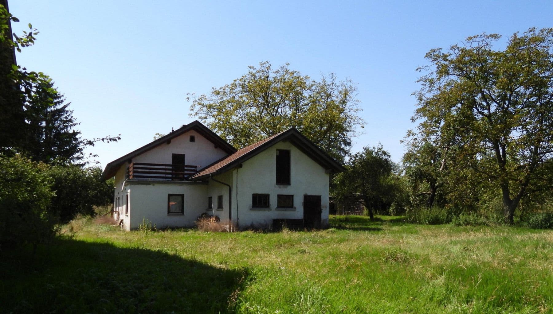 Predaj domu 104 m², pozemek 7.745 m², Neuhaus am Inn, Bavorsko Predaj domu 104 m², pozemek 7.745 m², Neuhaus am Inn, Bavorsko