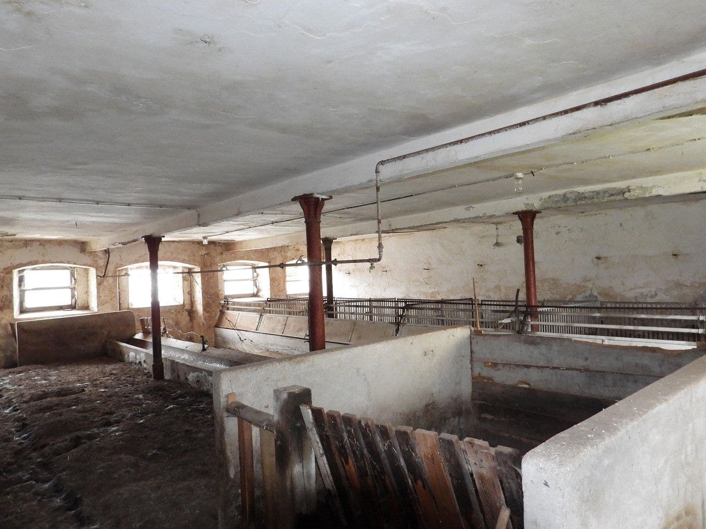 Predaj domu 104 m², pozemek 7.745 m², Neuhaus am Inn, Bavorsko Predaj domu 104 m², pozemek 7.745 m², Neuhaus am Inn, Bavorsko