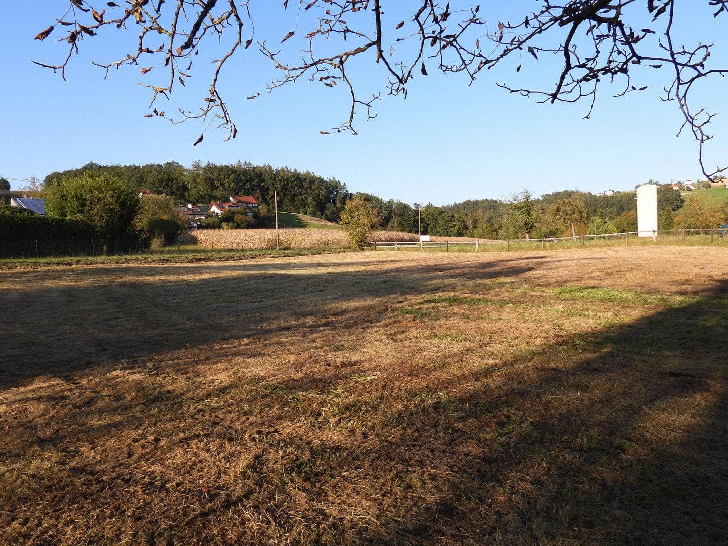 Predaj domu 104 m², pozemek 7.745 m², Neuhaus am Inn, Bavorsko Predaj domu 104 m², pozemek 7.745 m², Neuhaus am Inn, Bavorsko