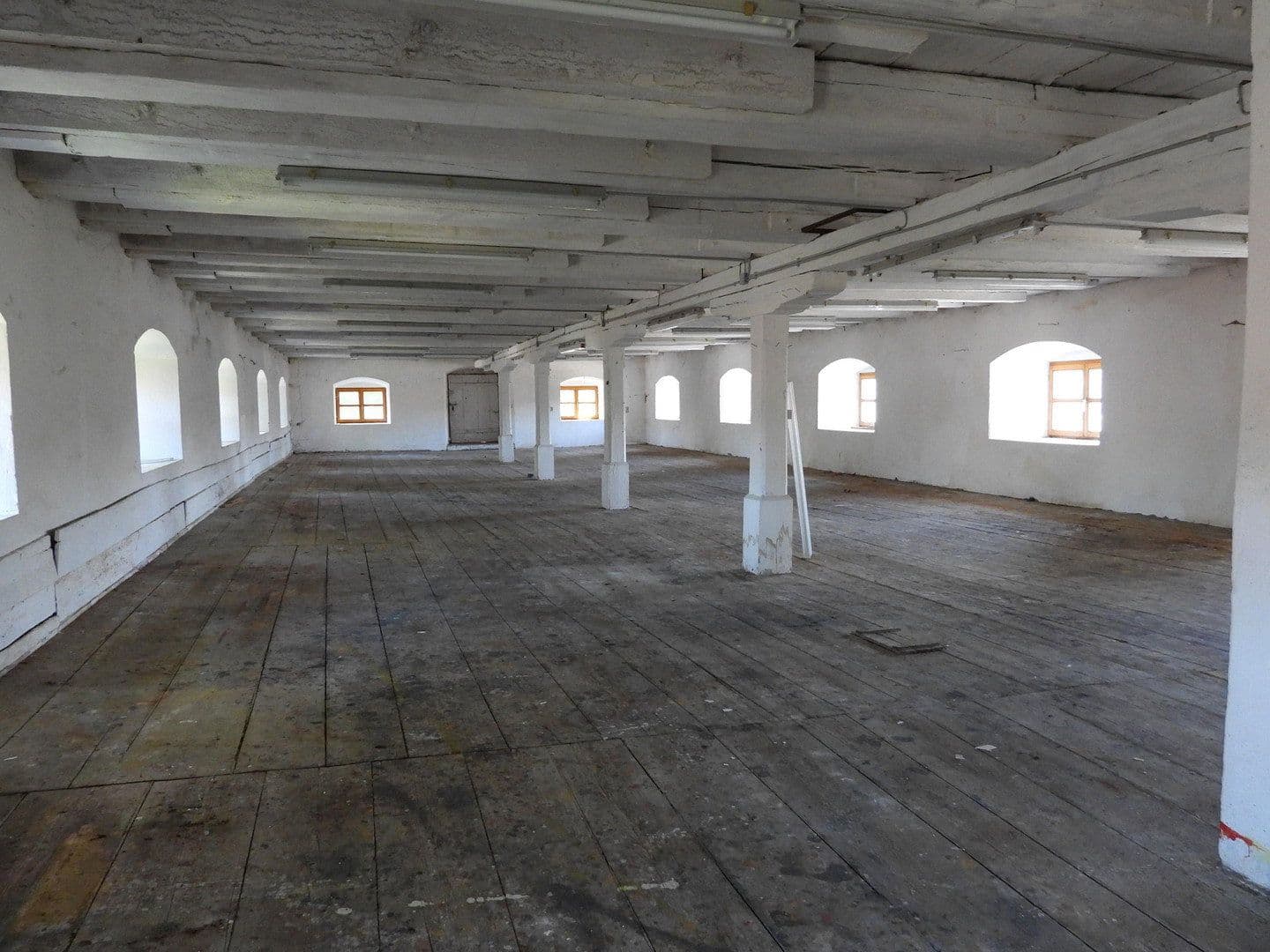 Predaj domu 104 m², pozemek 7.745 m², Neuhaus am Inn, Bavorsko Predaj domu 104 m², pozemek 7.745 m², Neuhaus am Inn, Bavorsko