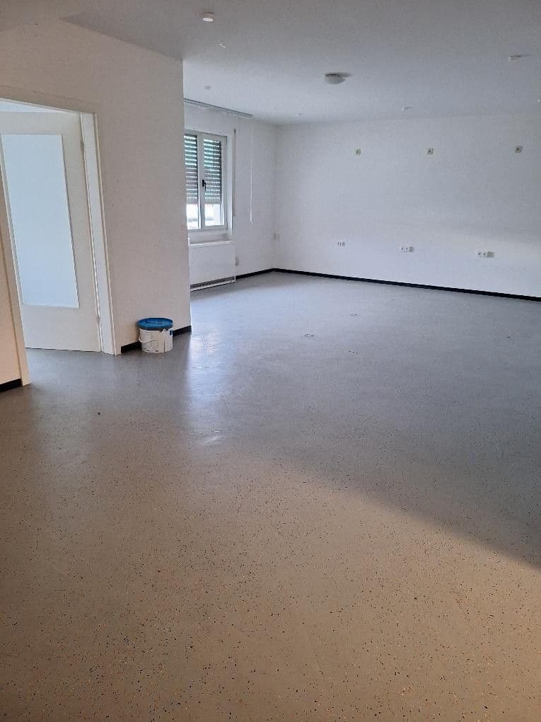 Prenájom bytu 3-izbový 114 m², Meckenheim, Severné Porýnie - Westfálsko Prenájom bytu 3-izbový 114 m², Meckenheim, Severné Porýnie - Westfálsko