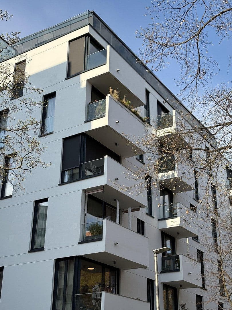 Prenájom bytu 2-izbový 62 m², Heisenbergstr. 3, Berlin, Berlín Prenájom bytu 2-izbový 62 m², Heisenbergstr. 3, Berlin, Berlín