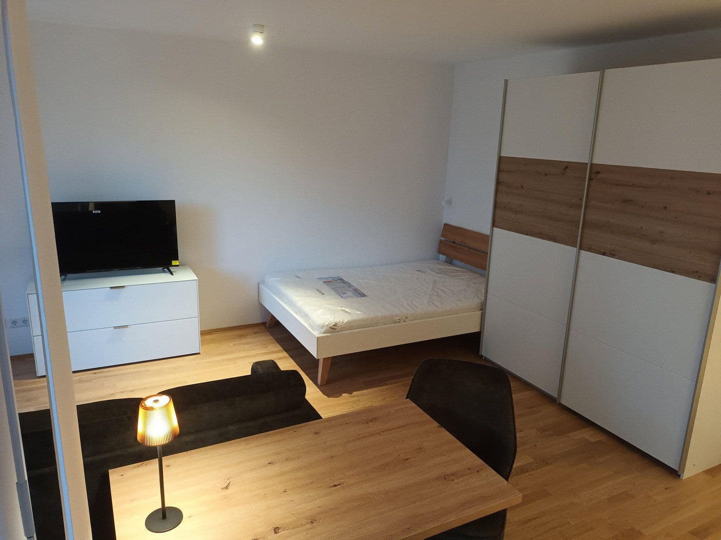 Prenájom bytu 1-izbový 41 m², Ludwig-Feuerbach-Straße 4, Nürnberg, Bavorsko Prenájom bytu 1-izbový 41 m², Ludwig-Feuerbach-Straße 4, Nürnberg, Bavorsko