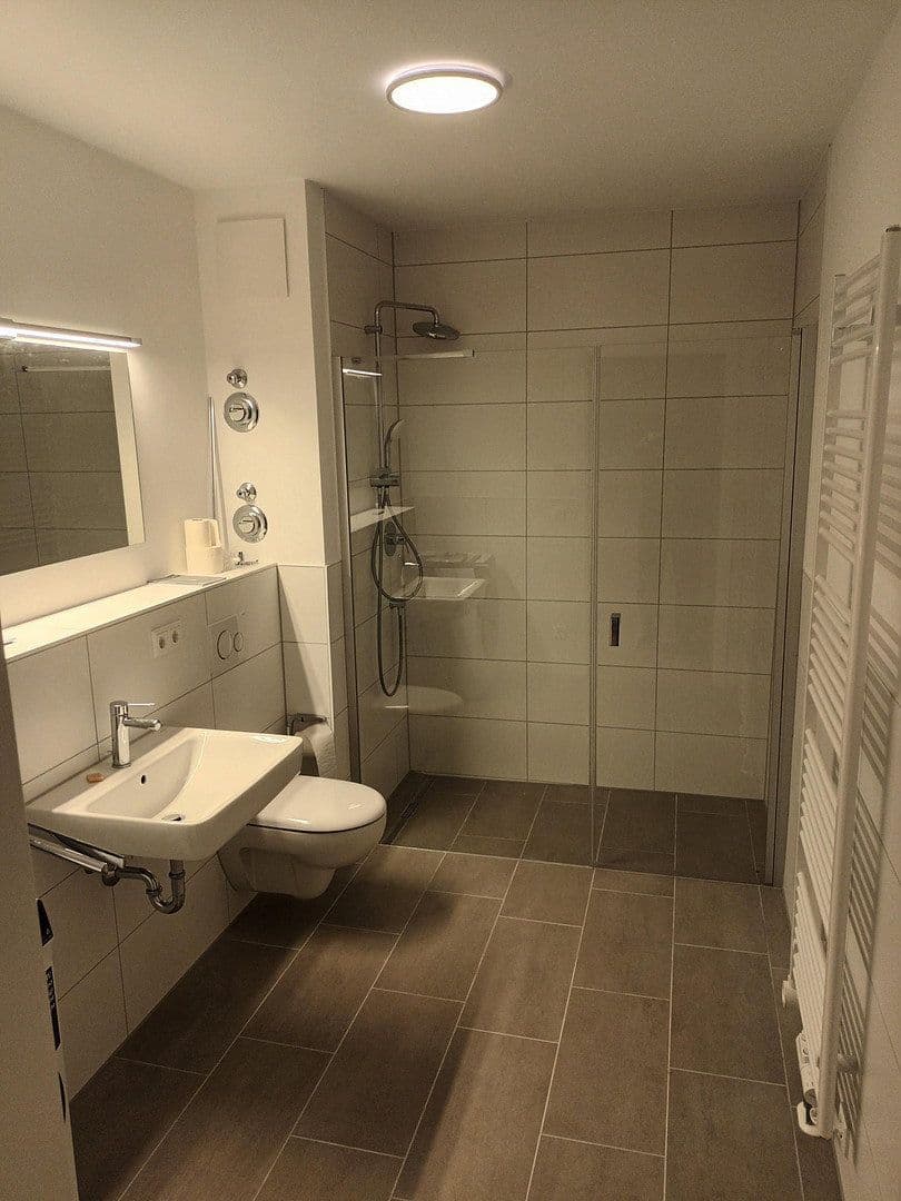 Prenájom bytu 1-izbový 41 m², Ludwig-Feuerbach-Straße 4, Nürnberg, Bavorsko Prenájom bytu 1-izbový 41 m², Ludwig-Feuerbach-Straße 4, Nürnberg, Bavorsko