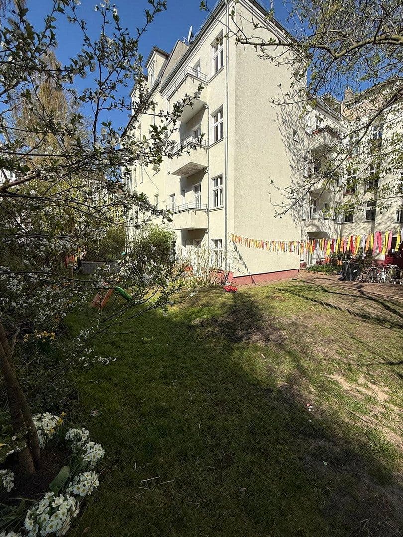 Predaj bytu 3-izbový 75 m², Berlin, Berlín Predaj bytu 3-izbový 75 m², Berlin, Berlín