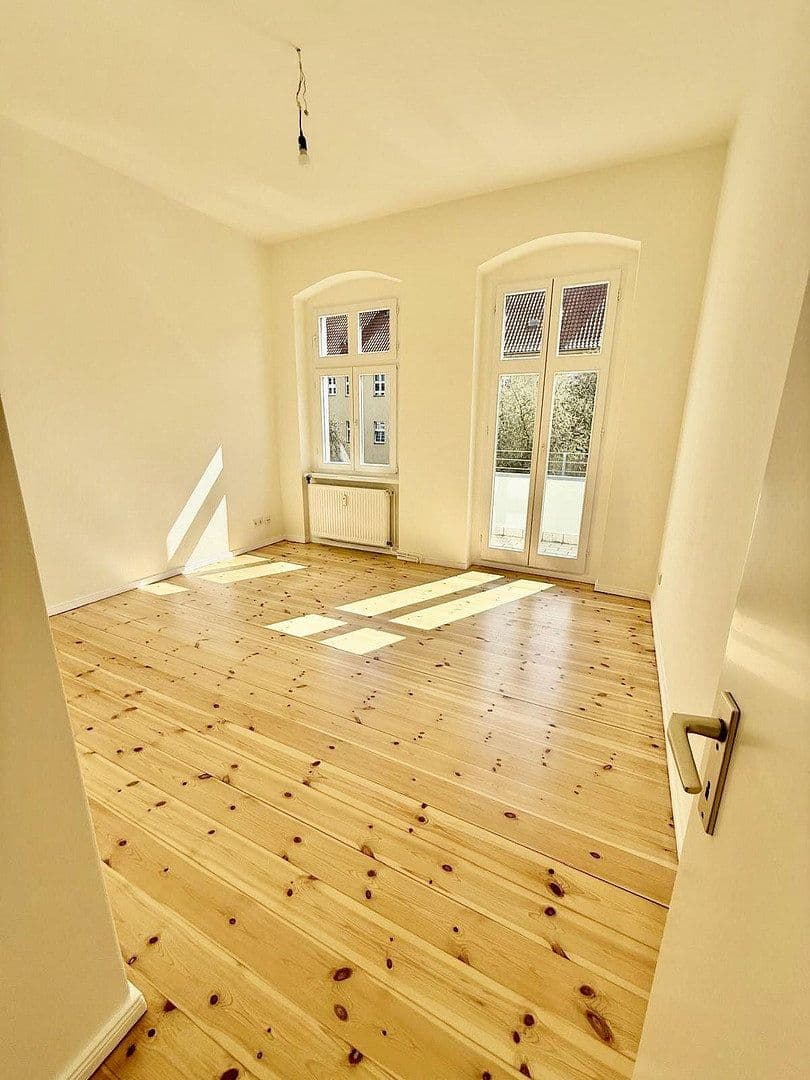 Predaj bytu 3-izbový 75 m², Berlin, Berlín Predaj bytu 3-izbový 75 m², Berlin, Berlín