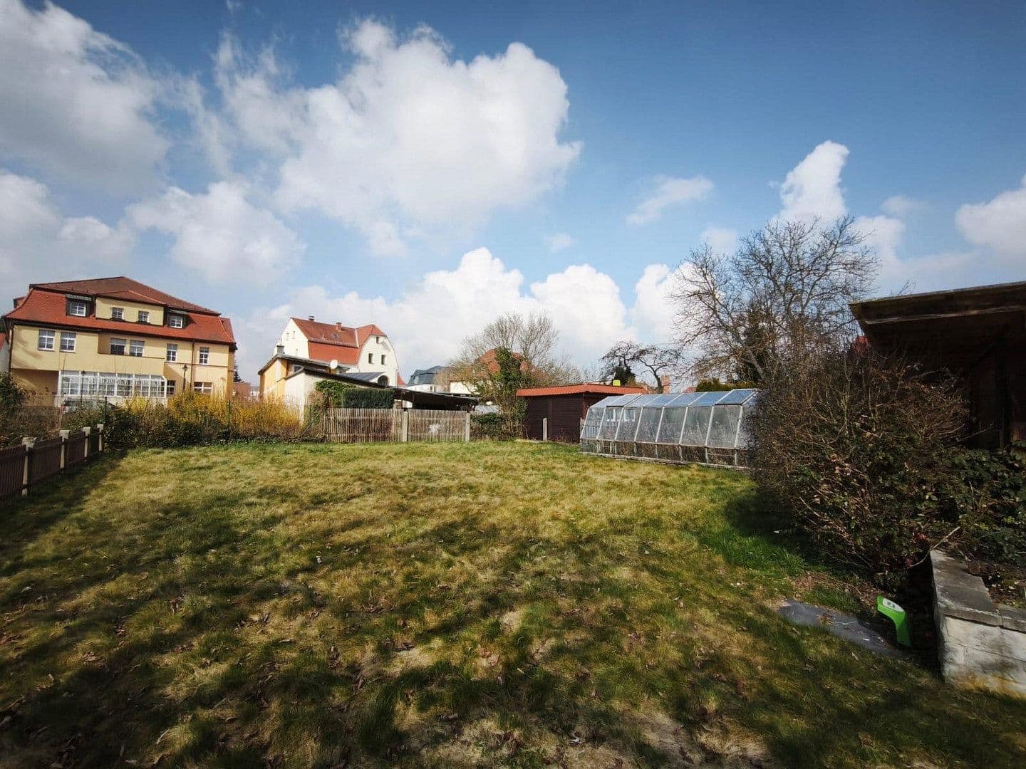 Prenájom bytu 4-izbový 123 m², Lessingstraße 6, Hermsdorf, Durínsko Prenájom bytu 4-izbový 123 m², Lessingstraße 6, Hermsdorf, Durínsko