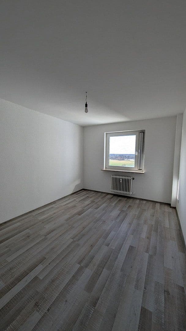Prenájom bytu 2-izbový 58 m², Erlangen, Bavorsko Prenájom bytu 2-izbový 58 m², Erlangen, Bavorsko