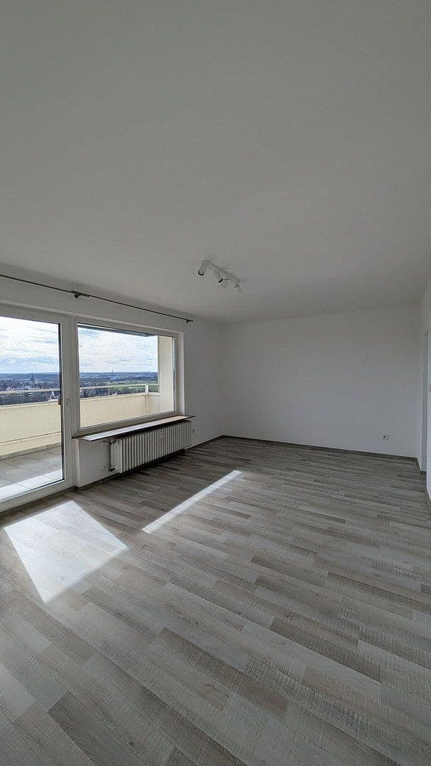 Prenájom bytu 2-izbový 58 m², Erlangen, Bavorsko Prenájom bytu 2-izbový 58 m², Erlangen, Bavorsko