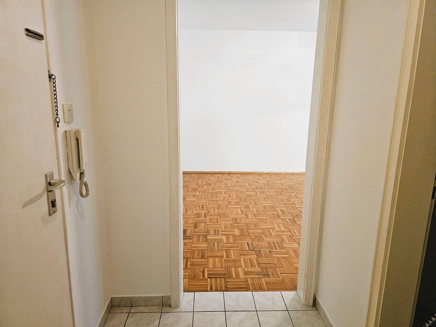 Predaj bytu 1-izbový 34 m², Königswieser Str. 1,, München-Fürstenried, Bavorsko Predaj bytu 1-izbový 34 m², Königswieser Str. 1,, München-Fürstenried, Bavorsko