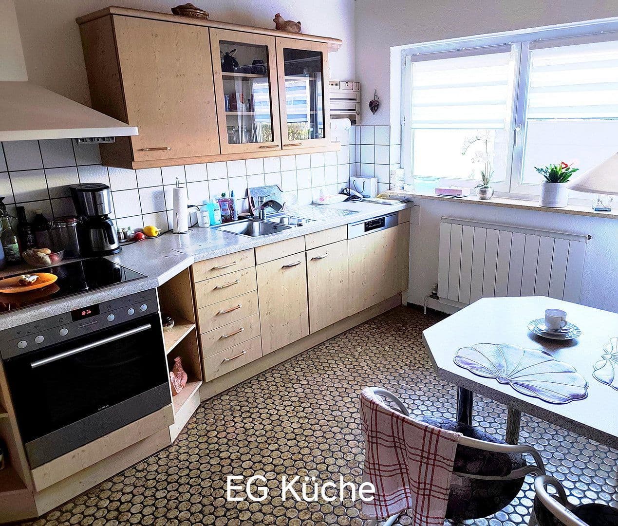 Predaj domu 130 m², pozemek 226 m², Reutlingen, Bádensko-Wurttembersko Predaj domu 130 m², pozemek 226 m², Reutlingen, Bádensko-Wurttembersko