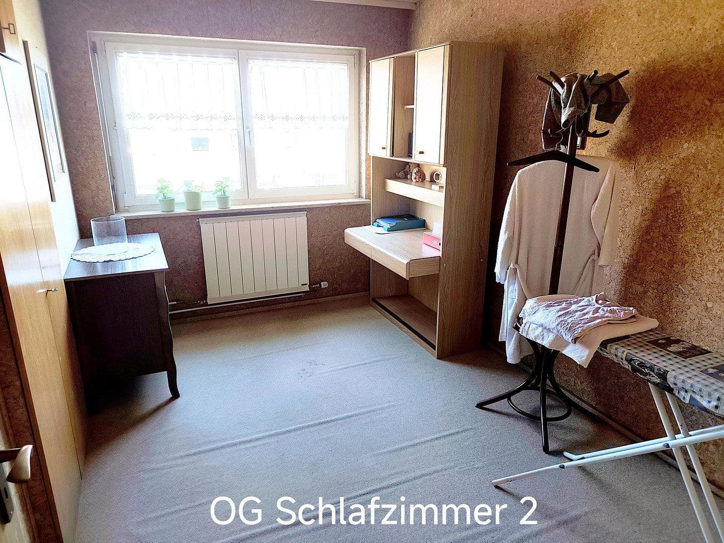 Predaj domu 130 m², pozemek 226 m², Reutlingen, Bádensko-Wurttembersko Predaj domu 130 m², pozemek 226 m², Reutlingen, Bádensko-Wurttembersko