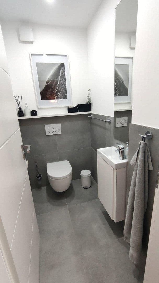 Prenájom bytu 4-izbový 92 m², Mulheim an der Ruhr, Severné Porýnie - Westfálsko Prenájom bytu 4-izbový 92 m², Mulheim an der Ruhr, Severné Porýnie - Westfálsko