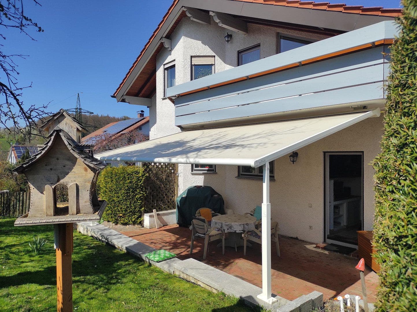 Predaj domu 330 m², pozemek 939 m², Kirchheim unter Teck, Bádensko-Wurttembersko Predaj domu 330 m², pozemek 939 m², Kirchheim unter Teck, Bádensko-Wurttembersko