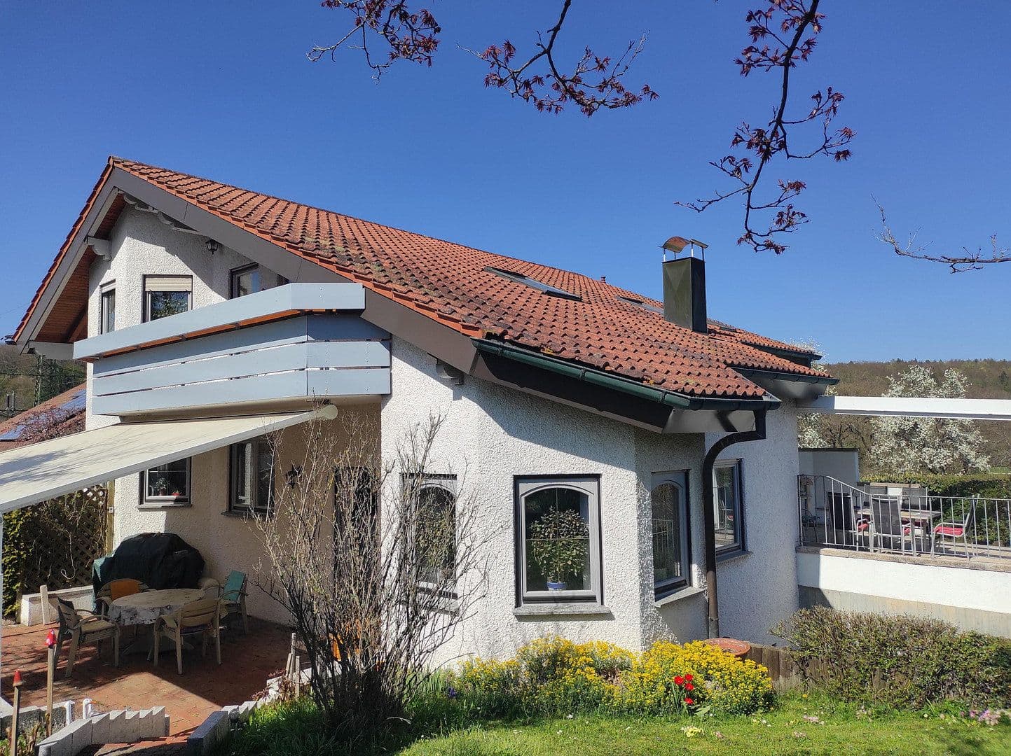 Predaj domu 330 m², pozemek 939 m², Kirchheim unter Teck, Bádensko-Wurttembersko Predaj domu 330 m², pozemek 939 m², Kirchheim unter Teck, Bádensko-Wurttembersko
