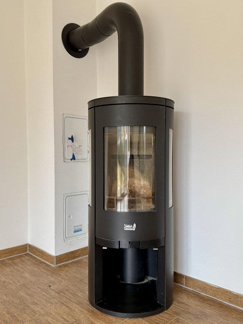 Predaj domu 175 m², pozemek 840 m², Rüdersdorf bei Berlin, Brandenbursko Predaj domu 175 m², pozemek 840 m², Rüdersdorf bei Berlin, Brandenbursko