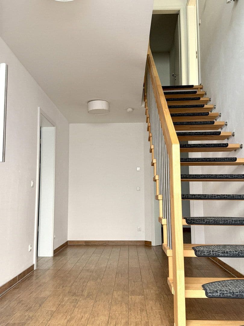 Predaj domu 175 m², pozemek 840 m², Rüdersdorf bei Berlin, Brandenbursko Predaj domu 175 m², pozemek 840 m², Rüdersdorf bei Berlin, Brandenbursko