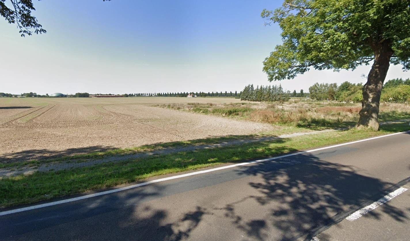 Predaj pozemku 2.270 m², Loitzer Strasse 3c, Süderholz, Meklenbursko-Predpomoransko Predaj pozemku 2.270 m², Loitzer Strasse 3c, Süderholz, Meklenbursko-Predpomoransko