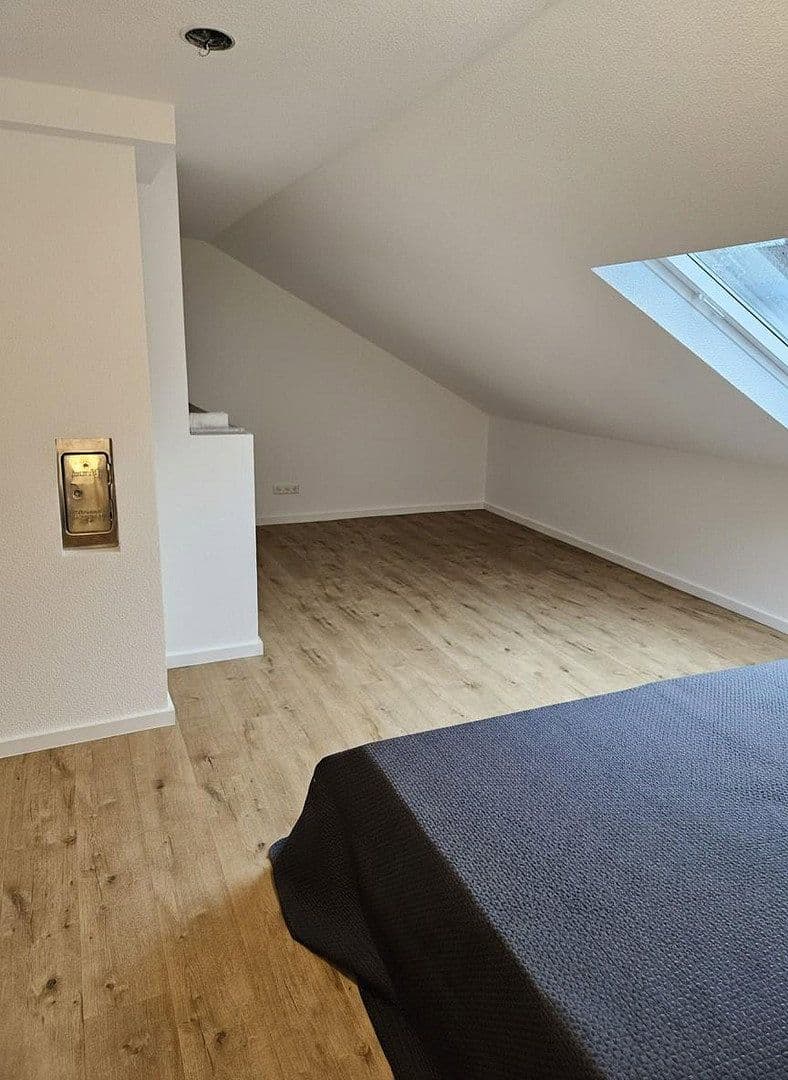 Predaj domu 153 m², pozemek 196 m², Seelbach, Bádensko-Wurttembersko Predaj domu 153 m², pozemek 196 m², Seelbach, Bádensko-Wurttembersko