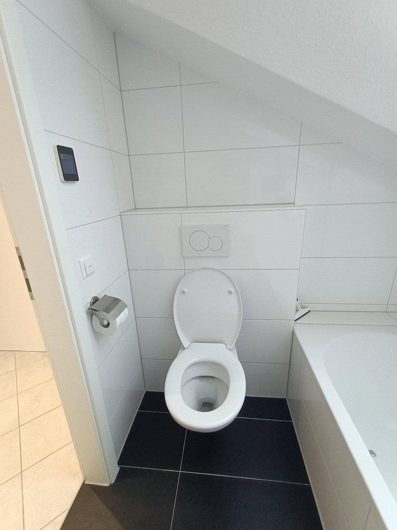 Prenájom bytu 2-izbový 51 m², Balinger Str. 12, Leonberg, Bádensko-Wurttembersko Prenájom bytu 2-izbový 51 m², Balinger Str. 12, Leonberg, Bádensko-Wurttembersko