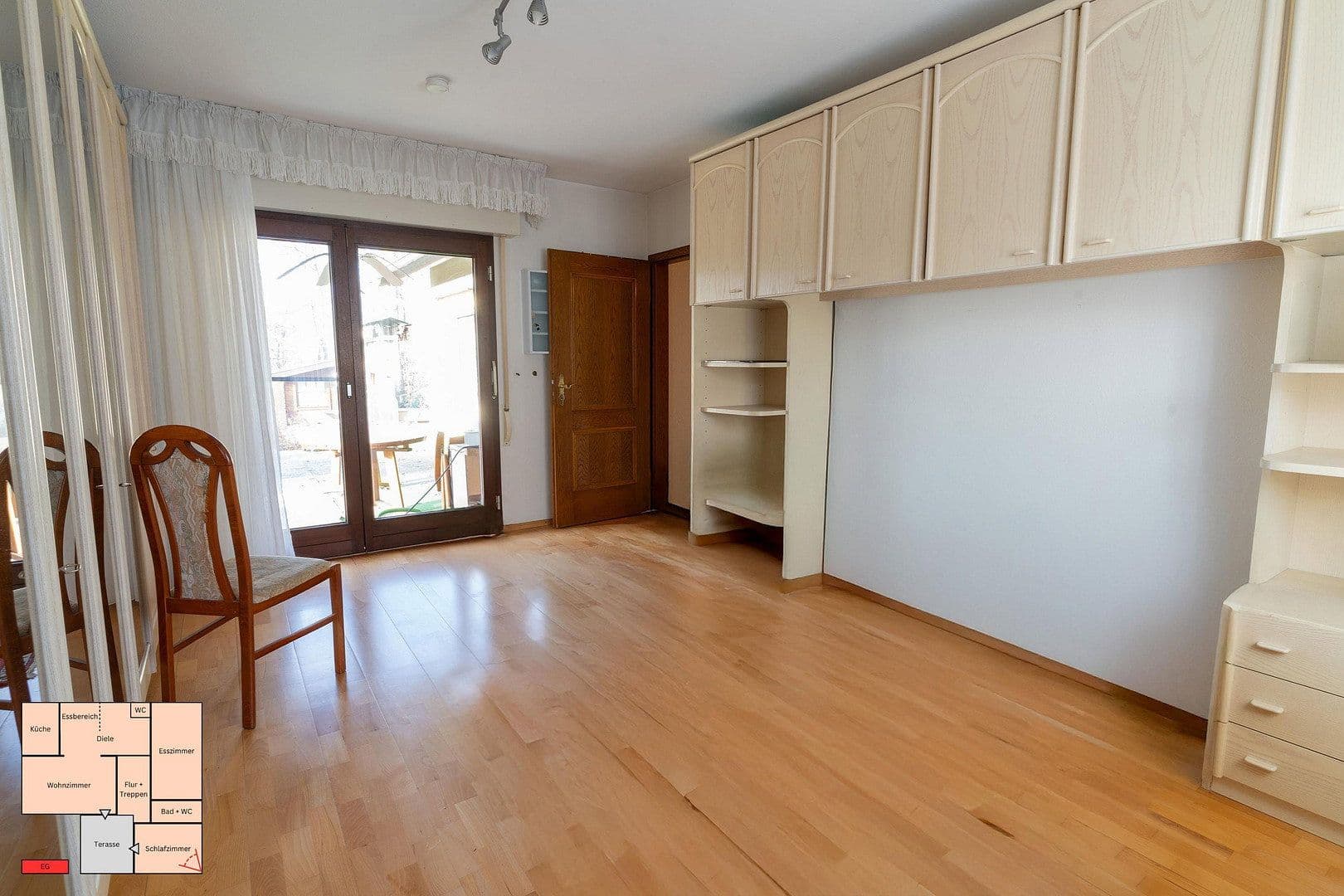 Predaj domu 160 m², pozemek 690 m², Bühl, Bádensko-Wurttembersko Predaj domu 160 m², pozemek 690 m², Bühl, Bádensko-Wurttembersko